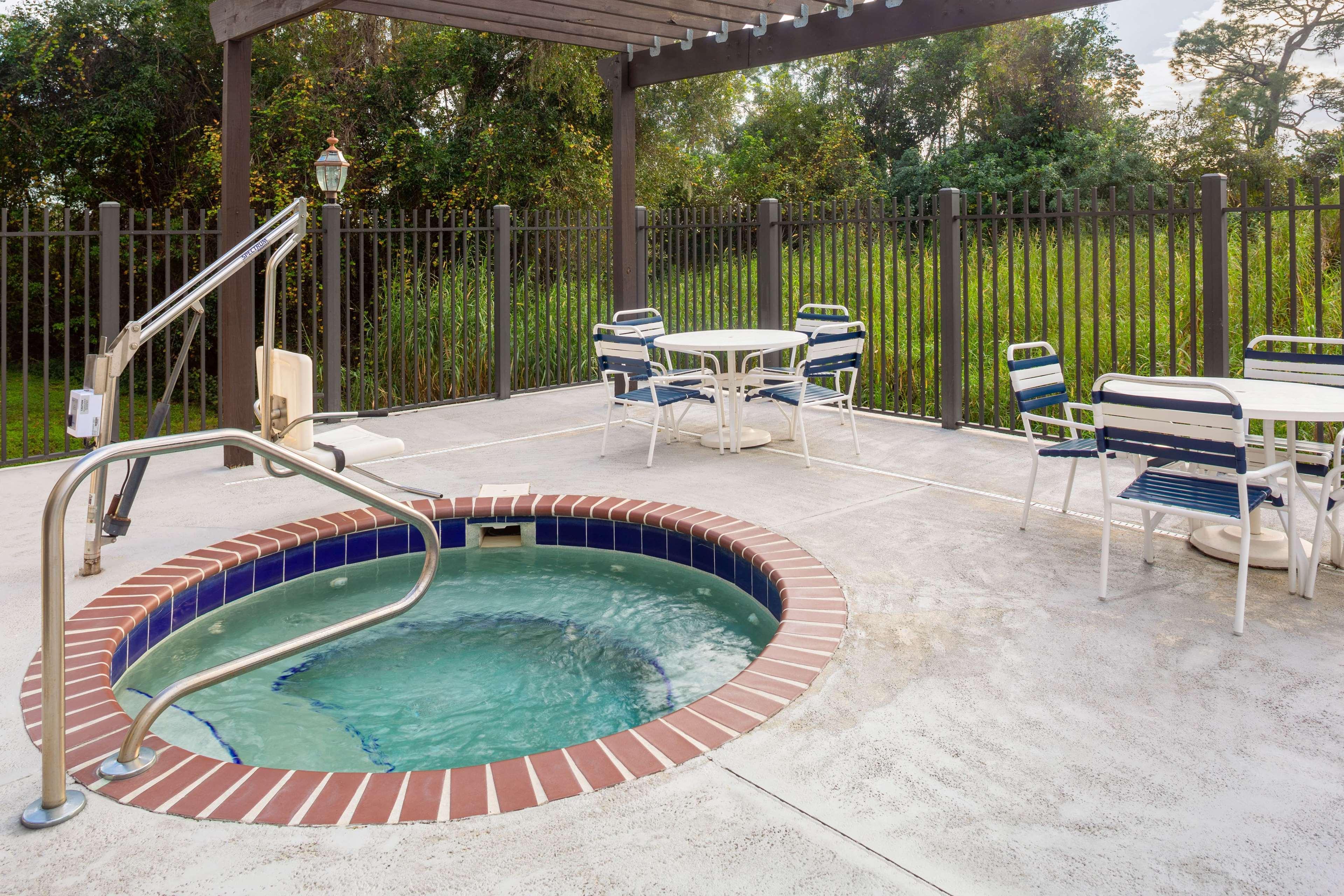 La Quinta By Wyndham Sebring Hotel Eksteriør billede